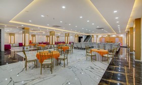 SG Grand by Treebo Hotels