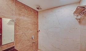 SG Grand by Treebo Hotels