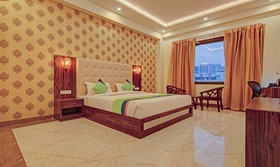 SG Grand by Treebo Hotels