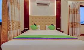 SG Grand by Treebo Hotels