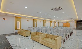 SG Grand by Treebo Hotels