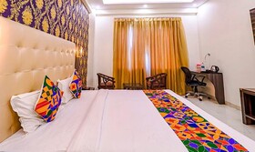 Swess Grand Fabhotel