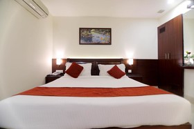 Taj Inn Hotel