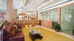 Taj Inn Hotel