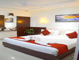 Taj Inn Hotel