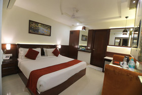 Taj Inn Hotel