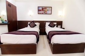 Taj Inn Hotel