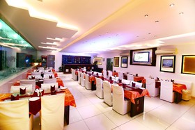 Taj Inn Hotel