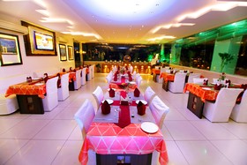 Taj Inn Hotel