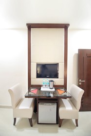 Taj Inn Hotel