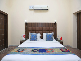 The Marc Blu by OYO Rooms