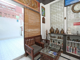 The Marc Blu by OYO Rooms