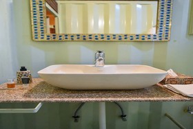 Tree of Life Ecotainers Agra