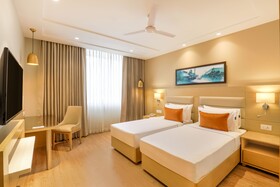 Lemon Tree Hotel Aligarh