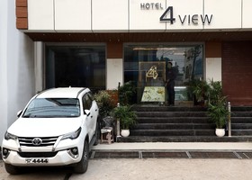 Itsy By Treebo - 4 View Grand