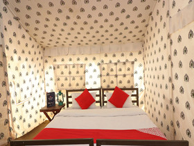 OYO 28020 Kumbhprayagraj Tent City