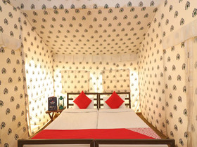 OYO 28020 Kumbhprayagraj Tent City