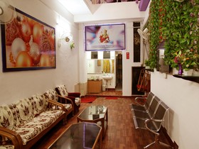 OYO Rooms Mumfordganj Abkari Chauraha