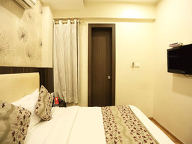 OYO Hotel Platinum Inn
