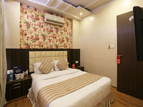 OYO Hotel Platinum Inn