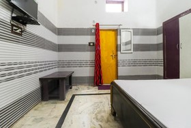 Bhagat Ji Guest House by OYO Rooms