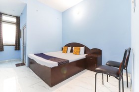 Hotel Radha Krishna by OYO Rooms