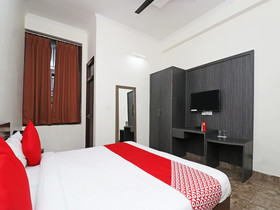 Anand Mangal Hotel by OYO Rooms