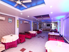 Hotel East Lite by OYO