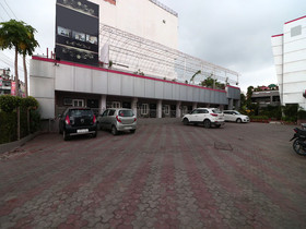 Hotel East Lite by OYO