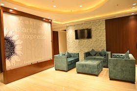 Hotel Aakriti Clarks Inn Express