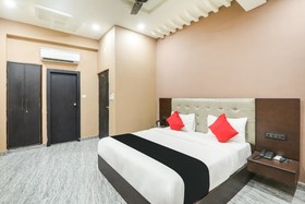 Hotel Hira Panna by OYO Rooms
