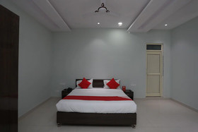 Hotel Kailash Mansarovar And Banquet Hall by OYO Rooms