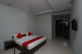 Hotel Kailash Mansarovar And Banquet Hall by OYO Rooms