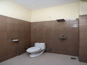 Hotel Maanya Palace by OYO Rooms