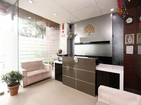 Hotel Maanya Palace by OYO Rooms