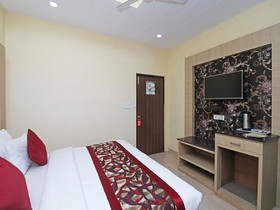 Sparsh Hotel And Resort by OYO Rooms