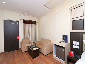 Sparsh Hotel And Resort by OYO Rooms