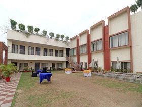 Sparsh Hotel And Resort by OYO Rooms