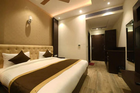 V Grand Bareilly by Goroomgo