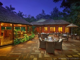 Corbett Gateway Resort & Spa