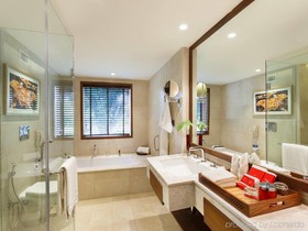 Corbett Gateway Resort & Spa