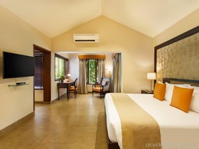 Corbett Gateway Resort & Spa