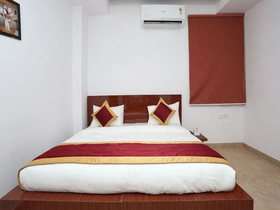 Amaira Hotel And Banquets By OYO Rooms