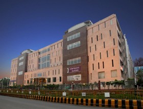 Clarks Inn Suites Delhi/NCR
