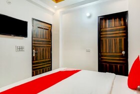 Hotel Golden Inn