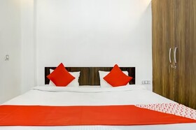 Hotel Golden Inn