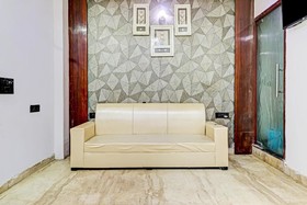 Hotel Grand Velly by OYO Rooms