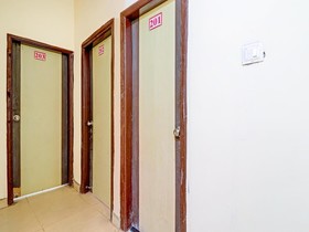 Hotel King by OYO Rooms