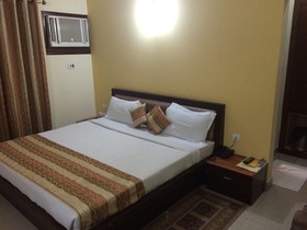 Hotel Maiden Residency