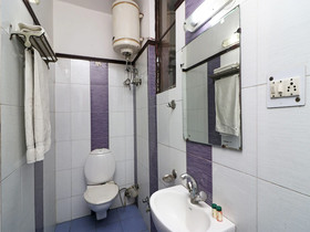 Hotel Samrat By OYO Rooms